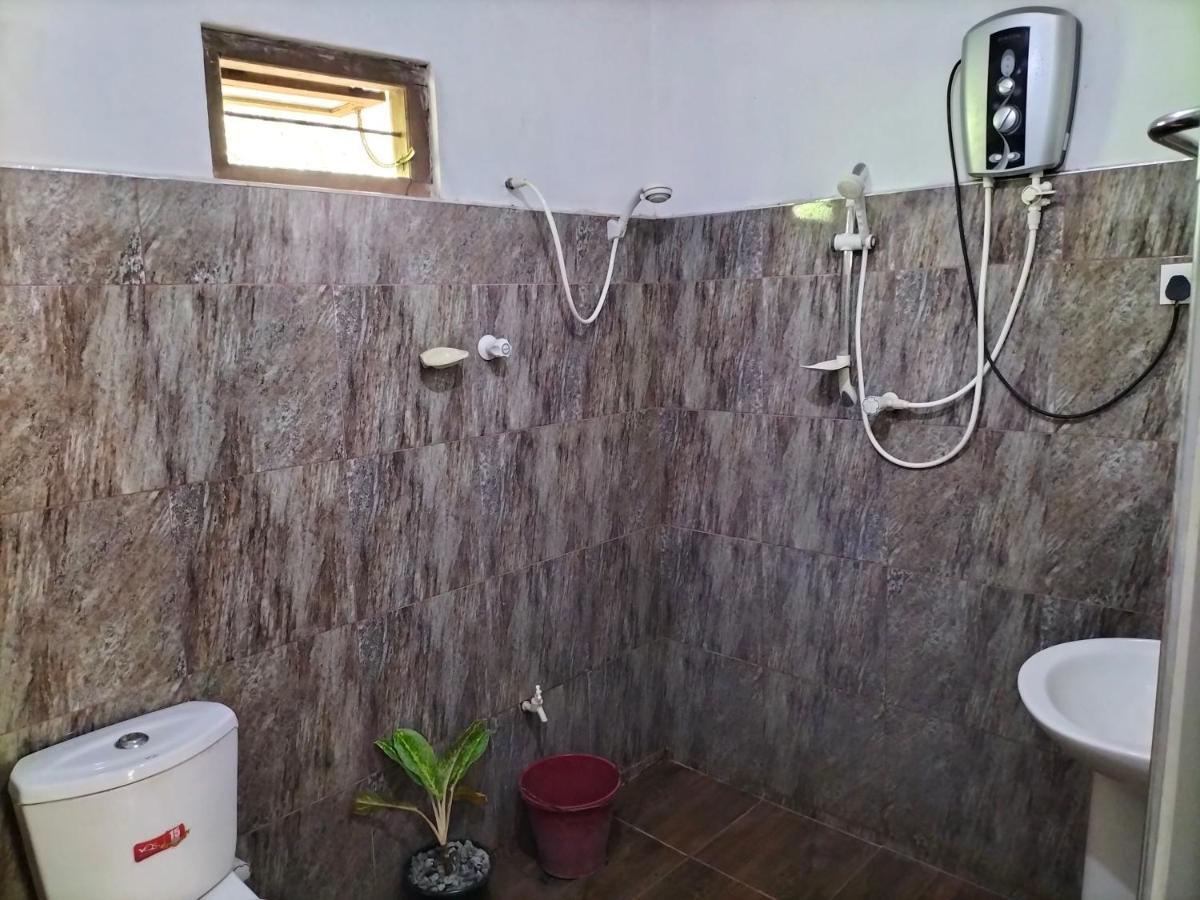 Sanjana Home Stay Habarana Exterior photo