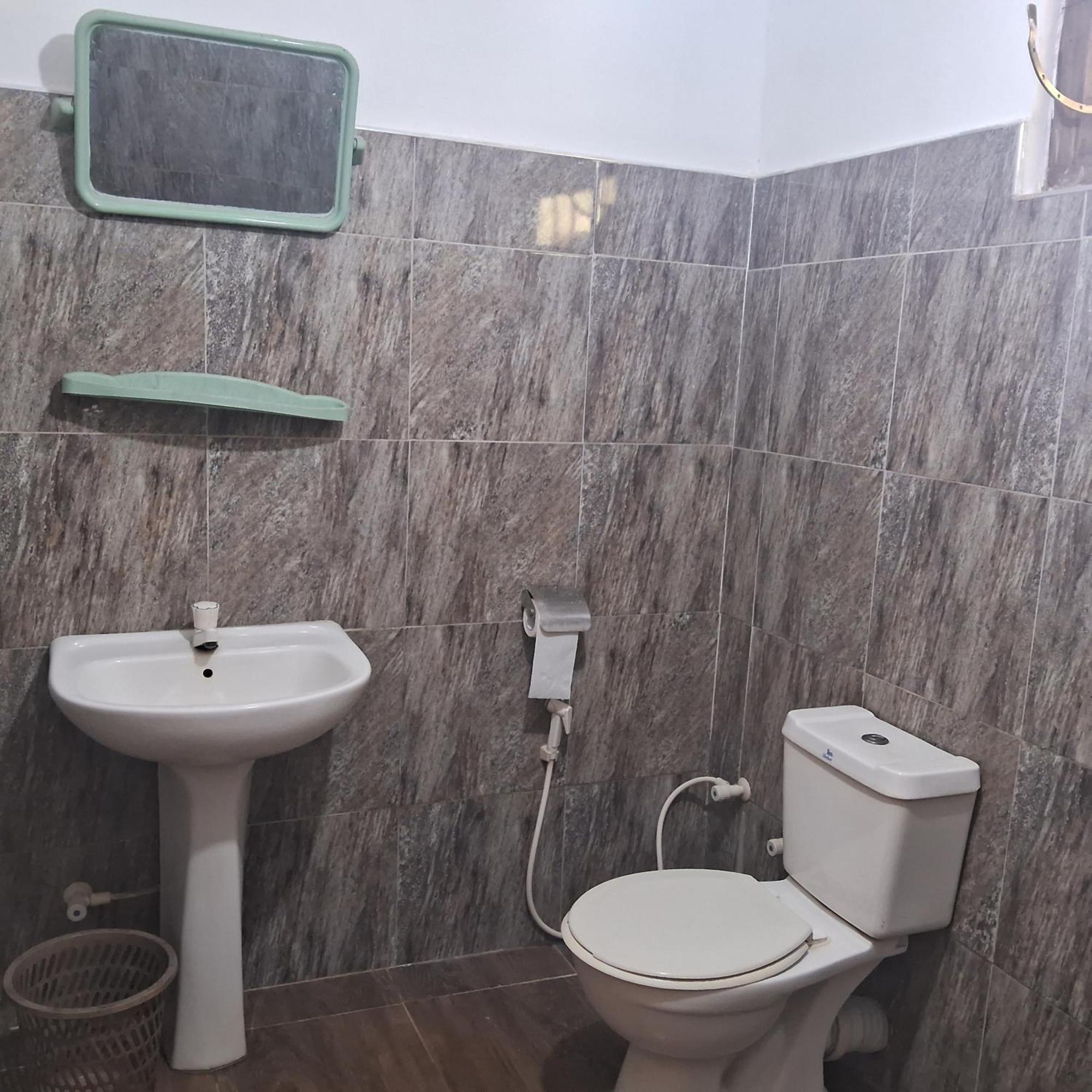 Sanjana Home Stay Habarana Exterior photo